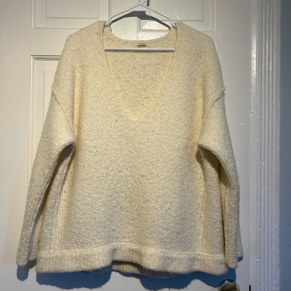 Free People Sweaters - Free People Cream V-Neck Sweater